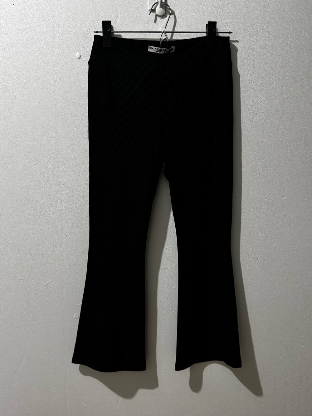 Fait Par Foutch Black Ribbed-Knit Nylon Capri Pant size XSmall